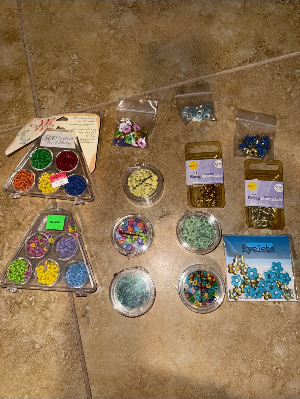 Scrapbooking & Card making Eyelets